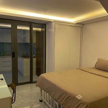 B786 Tan Binh Homestay